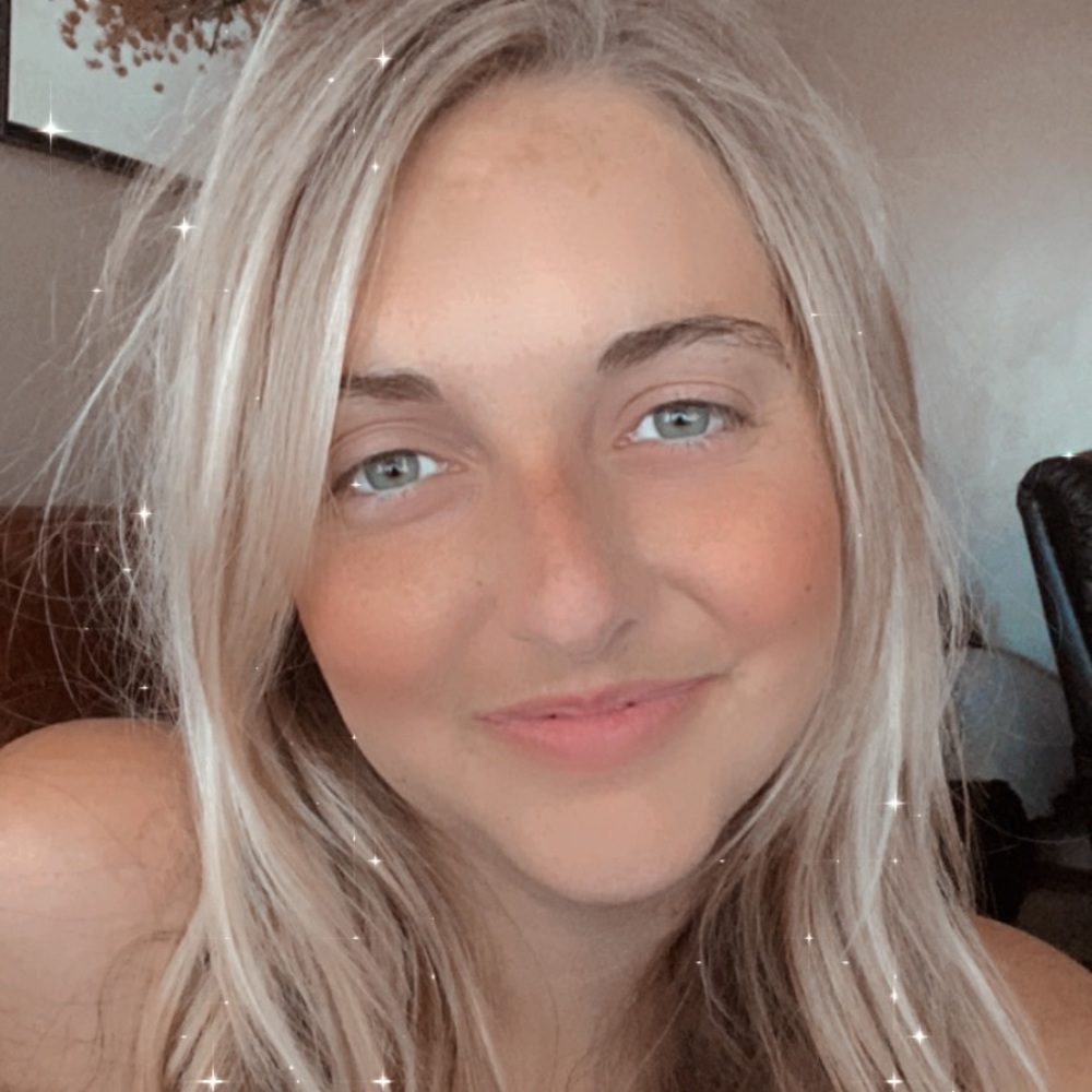 Meet your Posher, Melissa